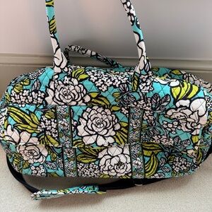 Vera Bradley Large Miramar Weekender